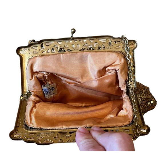 Vintage Whiting & Davis Co. Gold Mesh Purse Bag 1950-60 Handbag w/ Filigree Top - Picture 3 of 8